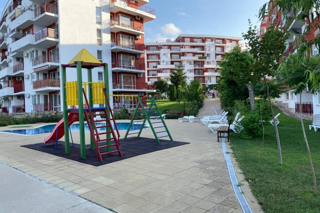 Marina View Fort Beach Studio Sveti Vlas Exterior foto